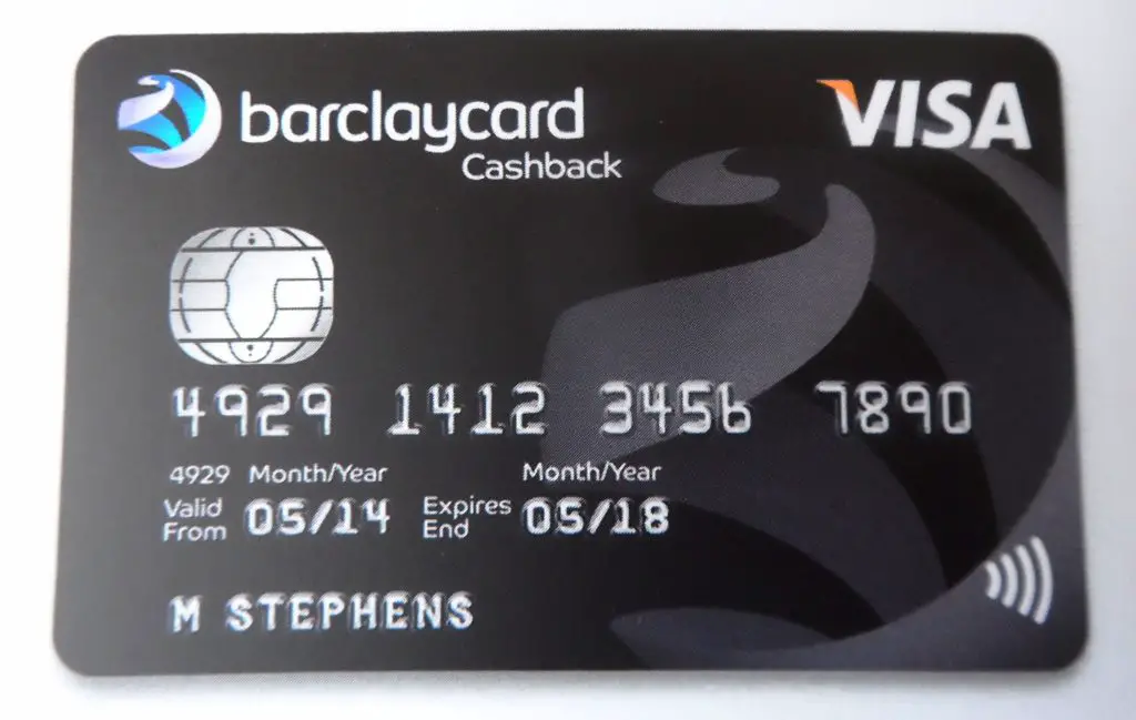barclaycard Earn Money Back On Your Purchases With Cashback Credit Cards picture save accounts bank borrow borrowing buy buying  cash charge charges coupons debt direct debit earnings fee fees frugal gift incentive incentives interest make money owe owing pay paying payment purchase purchases purchasing reckless reward rewards sensible shop shopping spend spending transfer vouchers