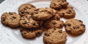 dessert Baking Chocolate Chip Cookies Part 3: Substitutions & Storage save money bake substitution batch future ingredient quantity recipe food leftovers sultanas raisins nuts fruit experiment practice freeze refrigerate cool dark reheat defrost preparation dough pliable modify improvise homemade household affordable family