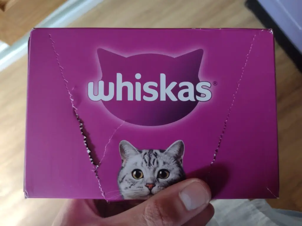 container Receiving & Reviewing my FREE Sample of Whiskas Cat Food save money deal offer discount promotion review flavour pouch sachet jelly post mail delivery freebies packaging cardboard box flyer hashtag size wet brand website